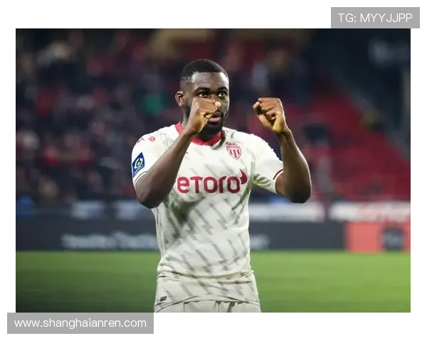 AC米兰中场运转稳定，控制力不足现象显现，阶段性影响球队攻防转换效率