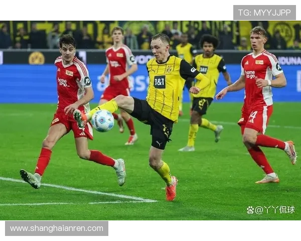 多特关键比赛表现不佳：对争冠形势产生影响，赛季走势承压