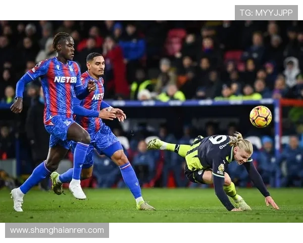 曼城阵容老化问题开始显现,对赛季后期竞争力构成考验 曼城阵容老化问题开始显现,对赛季后期竞争力构成考验